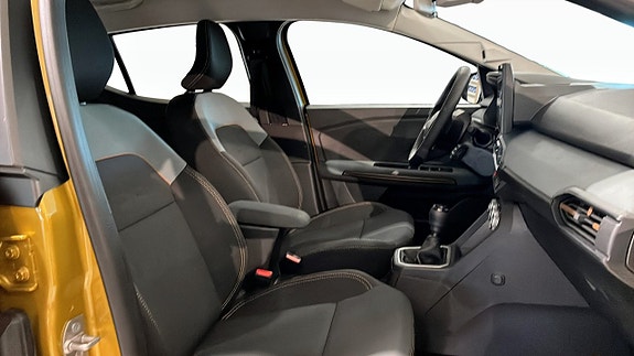 Dacia Sandero 3 of 5