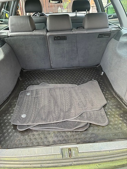 Audi A4 5 of 5