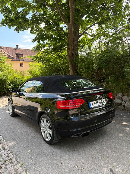 Audi Cabriolet 3 of 5