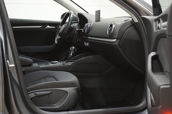 Audi A3 15 of 26