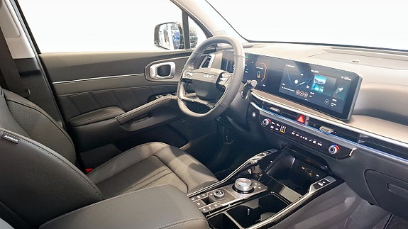 Kia Sorento 3 of 12