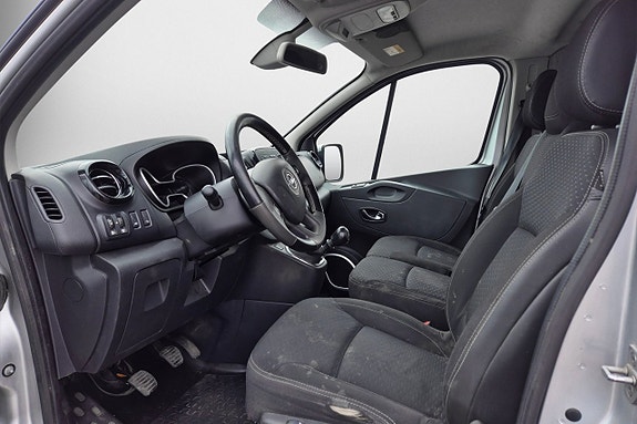 Opel Vivaro 6 of 10