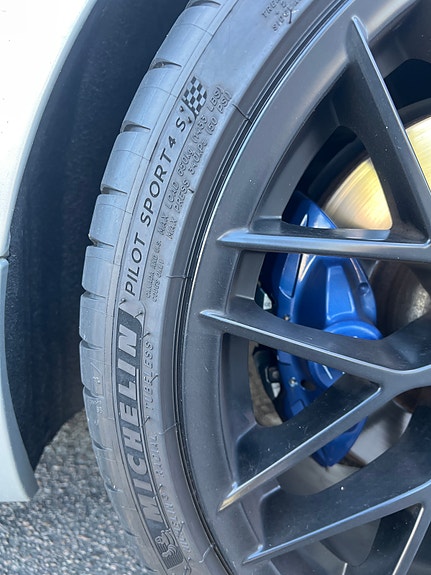 BMW M235i 4 of 5