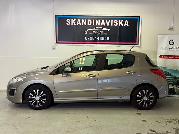 Peugeot 308 4 of 5