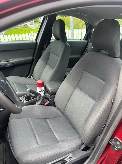 Volvo S40 6 of 12