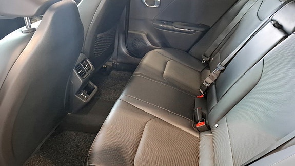 Kia K4 5 of 5