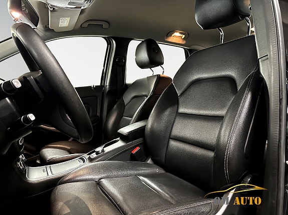Mercedes-Benz B200 8 of 13