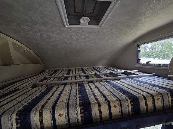 Fiat Ducato McLouis husbil uthyres – 5 sovplatser, AC och B-körkort 19 of 19