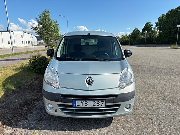 Renault Kangoo Express 3 of 5