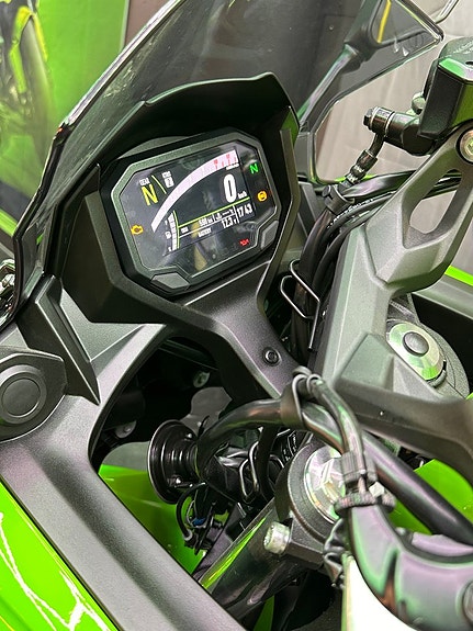 Kawasaki ninja 650 sport 5 of 7