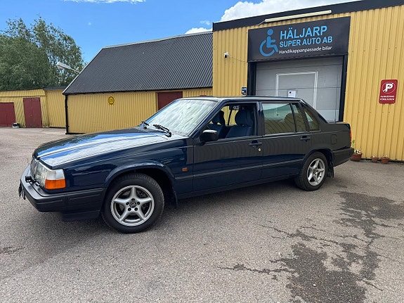 Volvo 940 3 of 5
