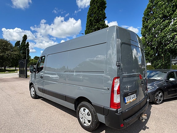 Renault Master 4 of 5