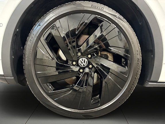 Volkswagen ID.5 GTX 14 of 23