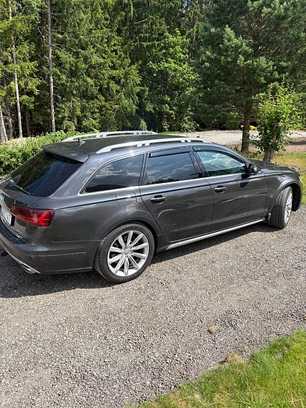 Audi A6 allroad 5 of 5
