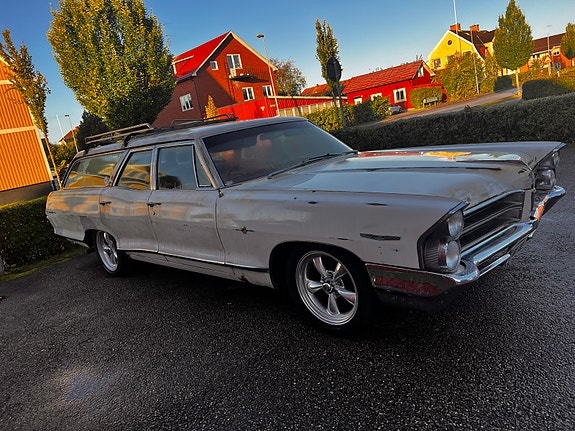 Pontiac Catalina 16 of 17