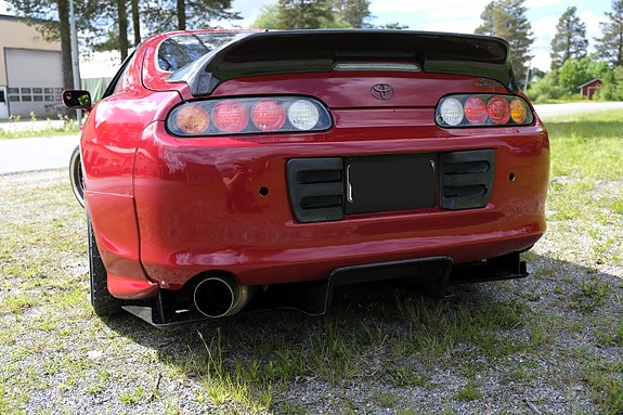 Toyota Supra 4 of 5