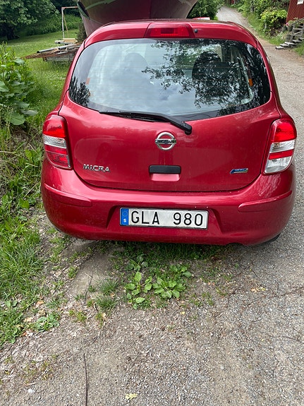 Nissan Micra 3 of 5