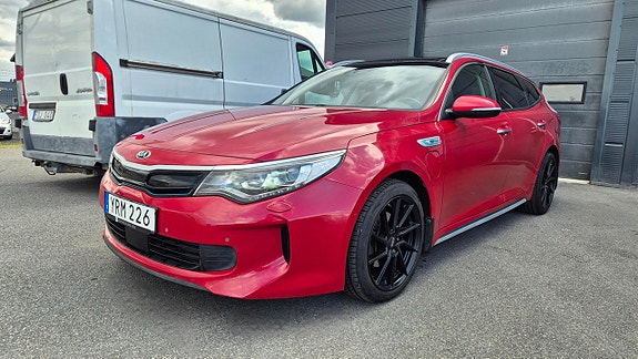 Kia Optima 2 of 5