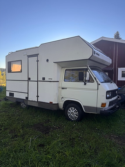 Volkswagen VW T3 Matkaaja Husbil 1987 – Projektbil / Renoveringsobjekt 2 of 5