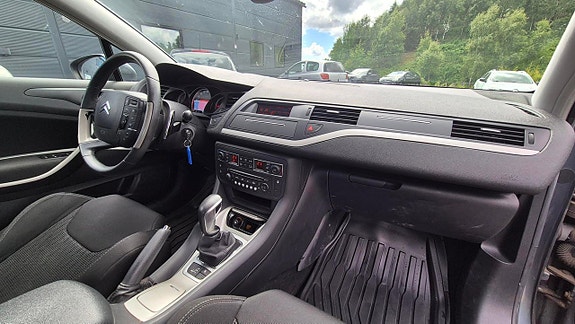Citroen C5 7 of 9