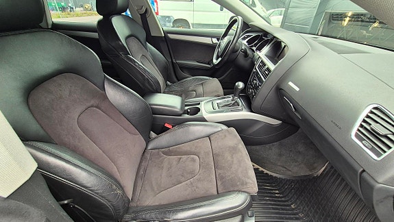 Audi A5 11 of 15