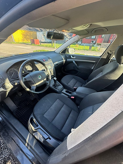 Skoda Octavia 4 of 5