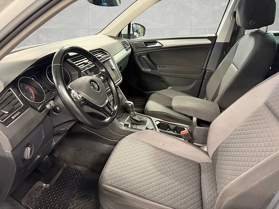 Volkswagen Tiguan 13 of 18