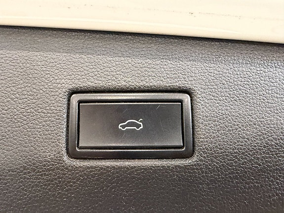 Volkswagen Tiguan 15 of 18