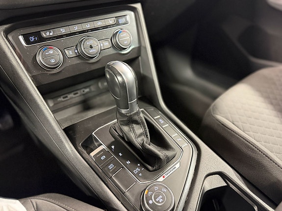 Volkswagen Tiguan 18 of 18