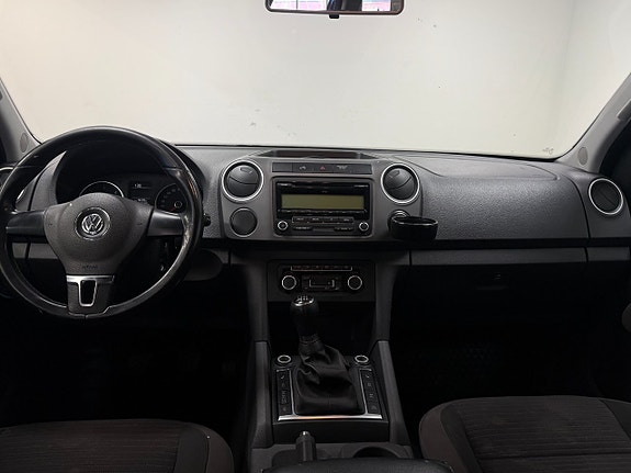 Volkswagen Amarok 7 of 14