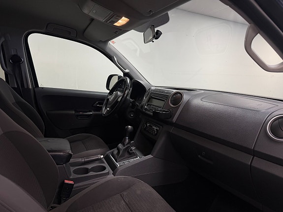 Volkswagen Amarok 8 of 14