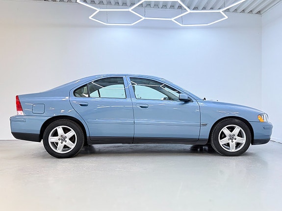 Volvo S60 5 of 5