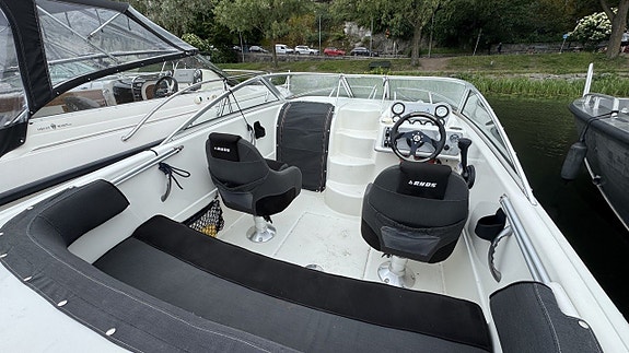 Ryds 18 DC / Mercruiser 3,0 - 07 3 of 5