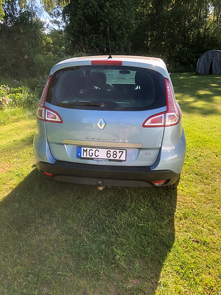 Renault Scenic III 2 of 5