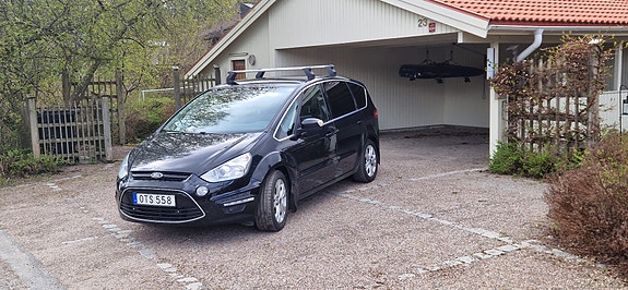 Ford S-MAX 2 of 5