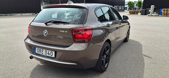 BMW 118d 5 of 5