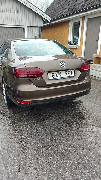 Volkswagen Jetta 4 of 4