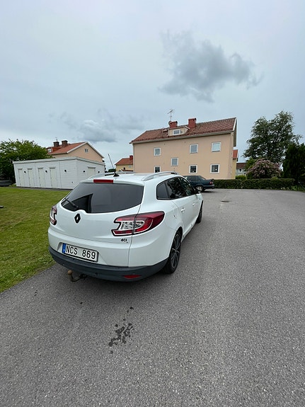 Renault Megane III 2 of 4
