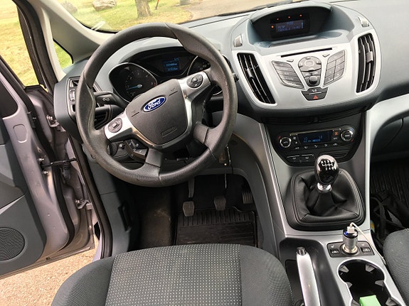 Ford C-Max 8 of 9