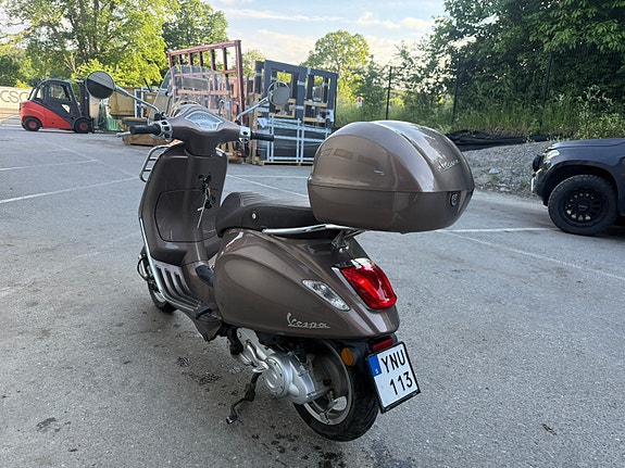 Piaggio Primavera 4 of 7