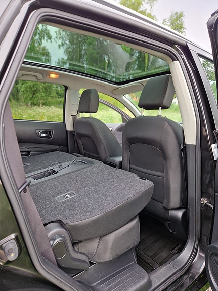 Nissan Qashqai+2 3 of 5