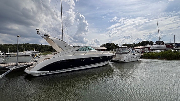 Fairline Targa 40 -2002 2 of 5