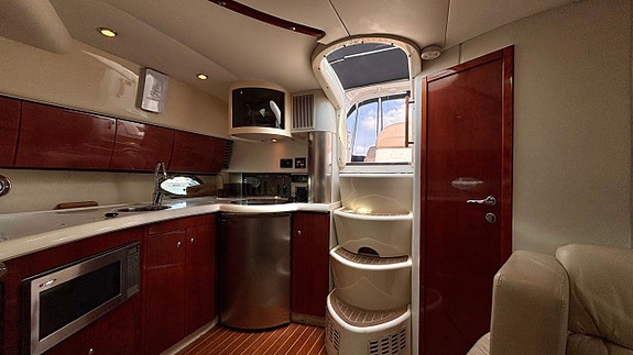 Fairline Targa 40 -2002 18 of 20