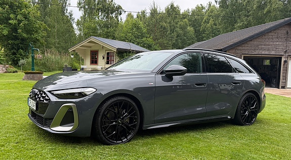 Audi A5 4 of 5