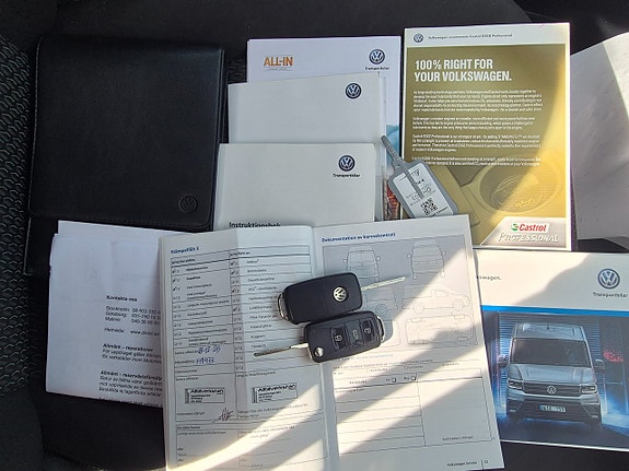 Volkswagen Caddy Maxi 17 of 21