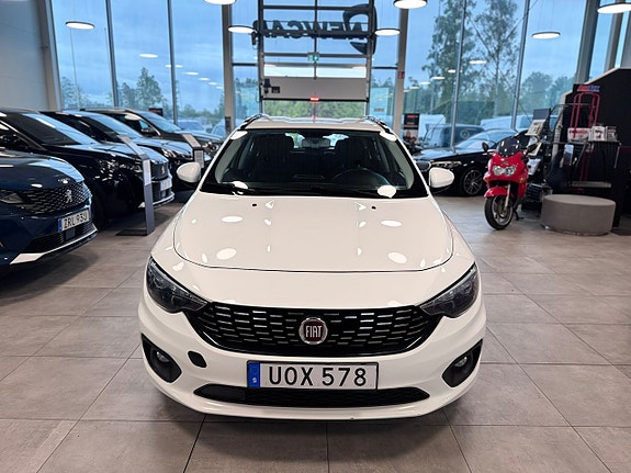 Fiat Tipo 2 of 5