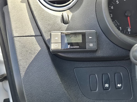 Renault Kangoo Express 8 of 16