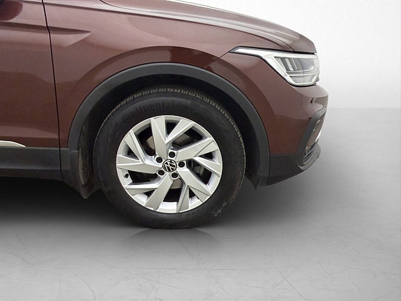 Volkswagen Tiguan 29 of 30