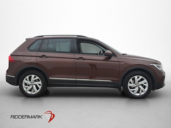 Volkswagen Tiguan 9 of 30
