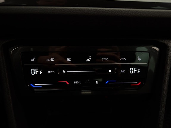 Volkswagen Tiguan 21 of 30